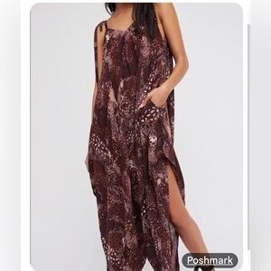 Adorable New Free People El Porto Jumpsuit🍁🍁